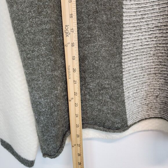 Cyrus Colorblock Mock Neck Sweater Size L Gray Cream Wool Blend Boxy Soft Chic - Picture 9 of 15